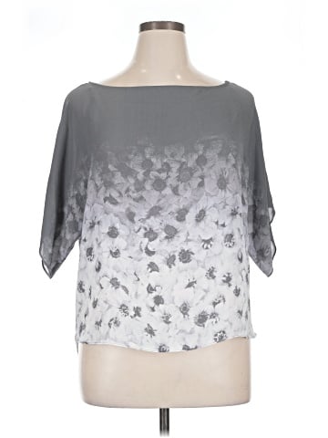 Violet & Claire 3/4 Sleeve Blouse (view 1)