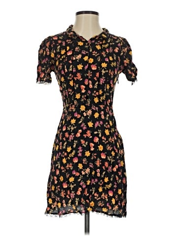 Trafaluc by Zara Casual Dress (view 1)