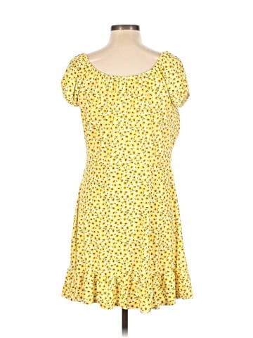 No Boundaries Casual Dress (view 2)