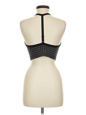 colsie Tank Top (view 2)