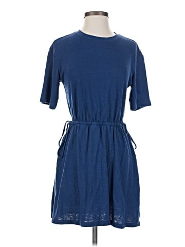 Old Navy Casual Dress (view 1)