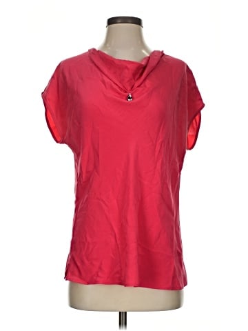 St. John Short Sleeve Top (view 1)