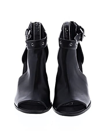 Simply Vera Vera Wang Sandals (view 2)