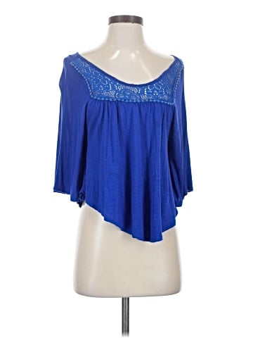 Julie's Closet 3/4 Sleeve Blouse (view 1)