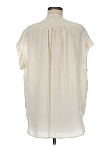 Vince. Sleeveless Silk Top (view 2)