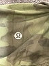 Lululemon Athletica Camo Green Active Pants Size 4 - photo 7