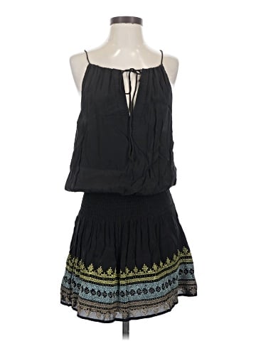 Chloe Oliver Casual Dress (view 1)
