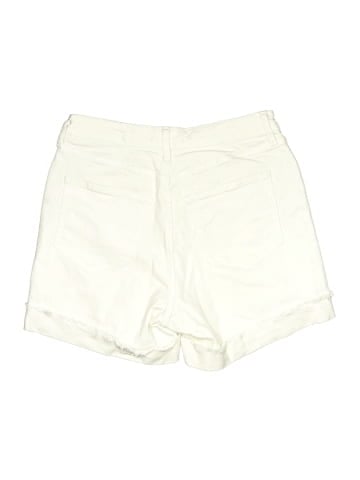 Jennifer Lopez Shorts (view 2)