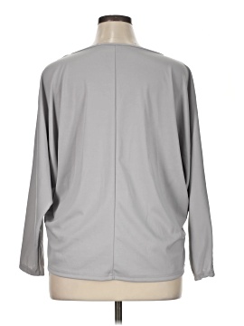 Unbranded 3/4 Sleeve T-Shirt (view 2)