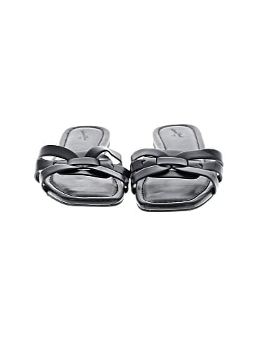 Universal Thread Sandals (view 2)