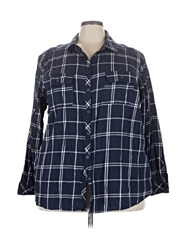 Croft & Barrow 3/4 Sleeve Button-Down Shirt (view 1)