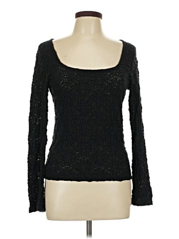 Old Navy Long Sleeve T-Shirt (view 1)