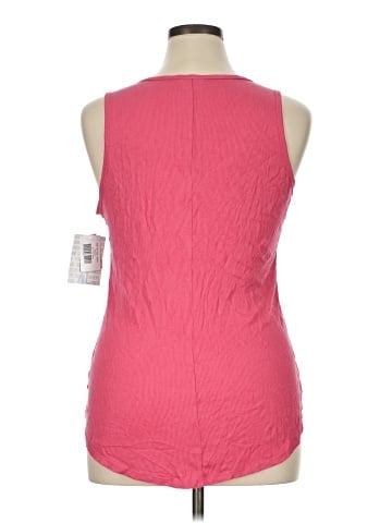 Lularoe Tank Top (view 2)