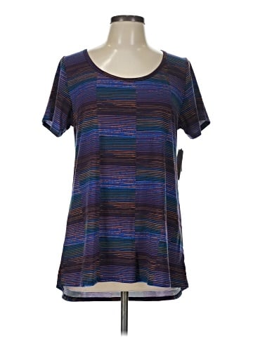 Lularoe Active T-Shirt (view 1)