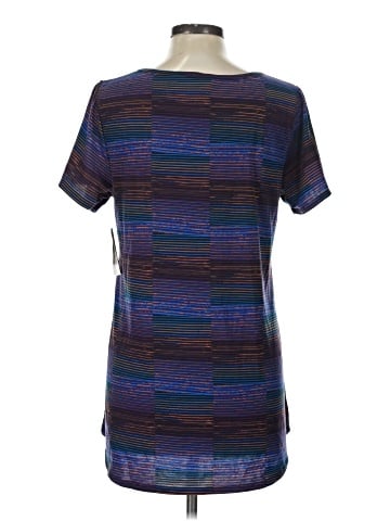 Lularoe Active T-Shirt (view 2)