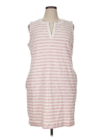 Liz Claiborne Casual Dress (view 1)