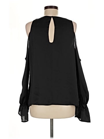 Romeo & Juliet Couture Sleeveless Blouse (view 2)