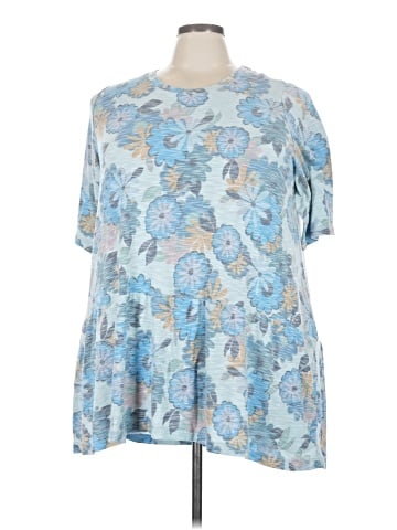LOGO by Lori Goldstein Short Sleeve T-Shirt (view 1)