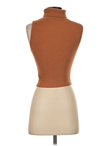 Kendall & Kylie Sleeveless Top (view 2)