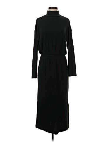 Old Navy Casual Dress (view 1)