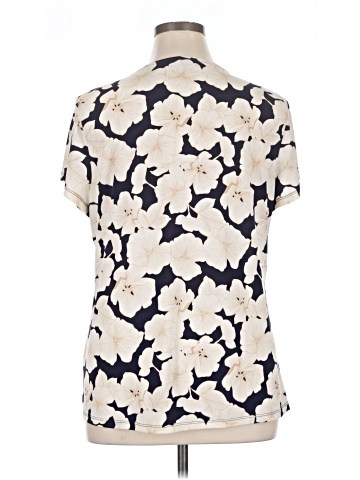 Lane Bryant Short Sleeve T-Shirt (view 2)