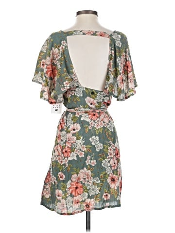 Billabong Casual Dress (view 2)