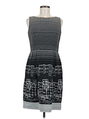 Suzi Chin for Maggy Boutique Casual Dress (view 1)