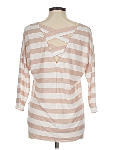 Nux 3/4 Sleeve Top (view 2)