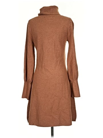 Tahari Casual Dress (view 2)