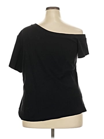 City Chic Short Sleeve T-Shirt (view 2)