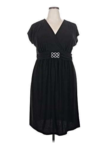 Olivia Matthews Casual Dress (view 1)