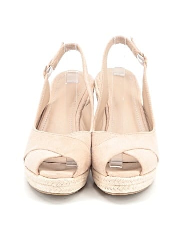 Unbranded Wedges (view 2)