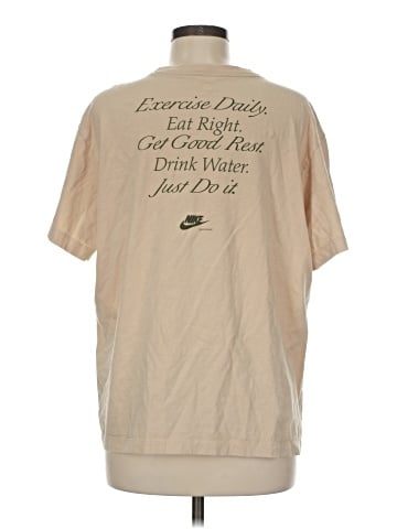 Nike Short Sleeve T-Shirt (view 2)