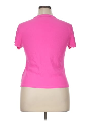 Old Navy Active T-Shirt (view 2)