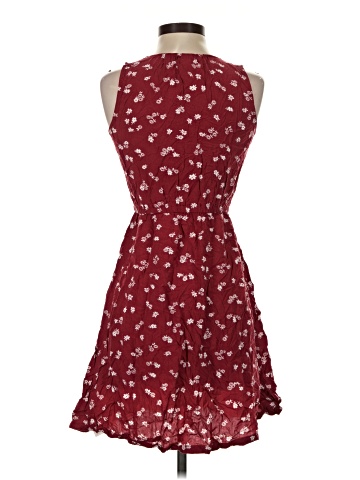 Old Navy Casual Dress (view 2)