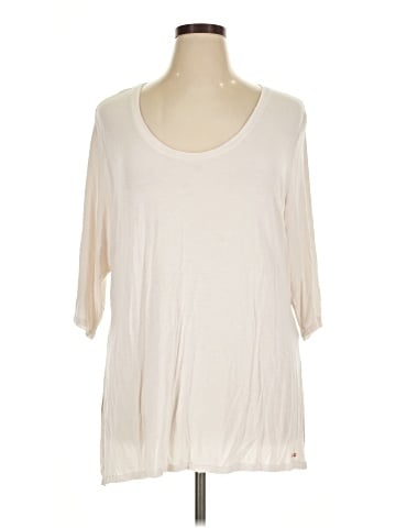 Peace Love World 3/4 Sleeve Top (view 1)