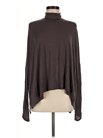 Feel The Piece Long Sleeve Top (view 1)