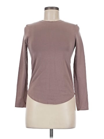 Lululemon Athletica Long Sleeve T-Shirt (view 1)