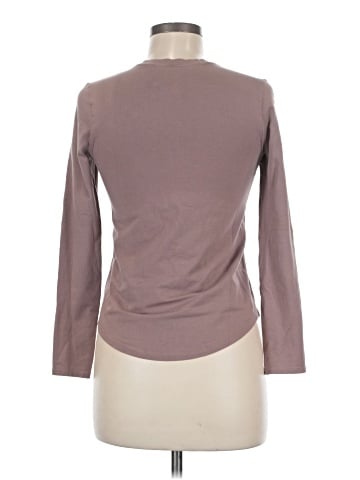 Lululemon Athletica Long Sleeve T-Shirt (view 2)