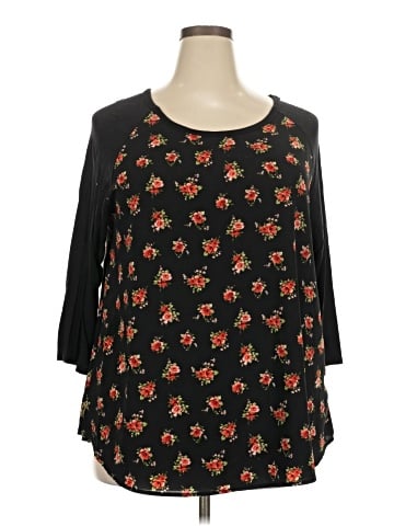 Kaileigh 3/4 Sleeve Top (view 1)
