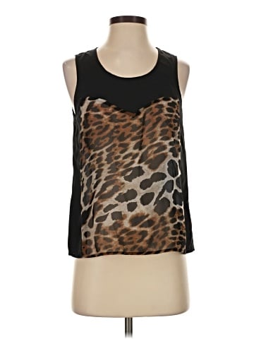 Robbi & Nikki Sleeveless Top (view 1)