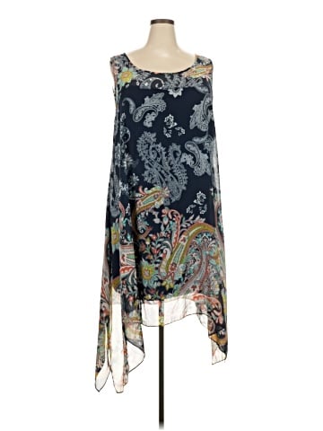 Signature by Robbie Bee Casual Dress (view 1)