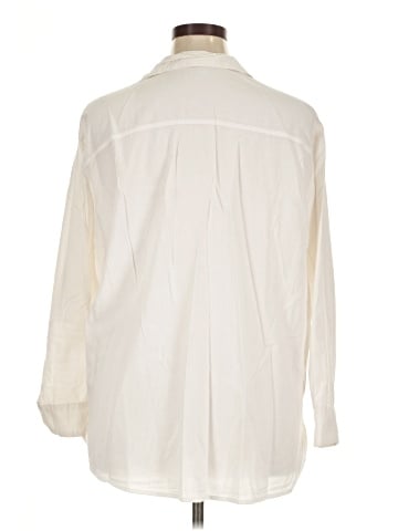 Old Navy Long Sleeve Button-Down Shirt (view 2)