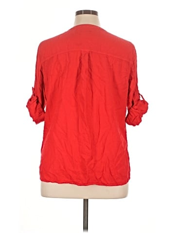 Simply Styled 3/4 Sleeve T-Shirt (view 2)
