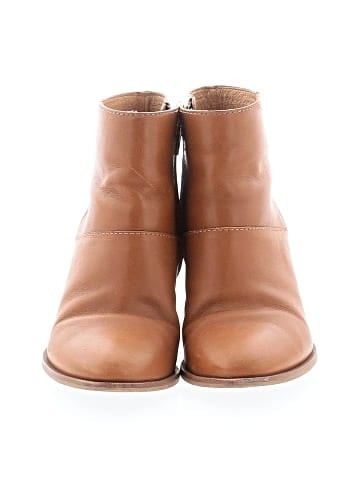 Madewell The Rosie Ankle Boot in Leather (view 2)