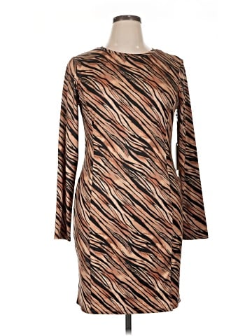 Leith Casual Dress (view 1)