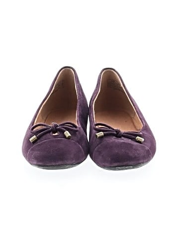 Vionic Flats (view 2)