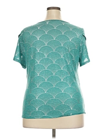 Lularoe Short Sleeve Top (view 2)