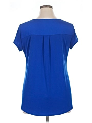 Roz & Ali Short Sleeve Henley (view 2)