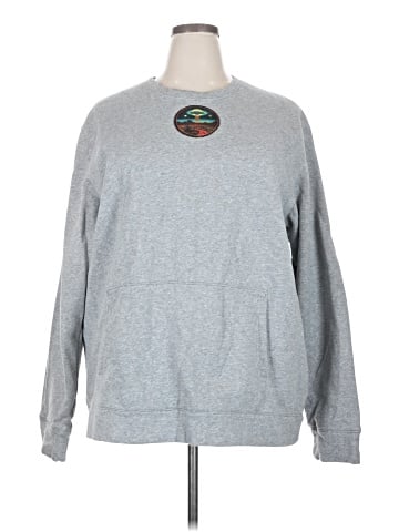 Under Armour Sweatshirt (view 1)